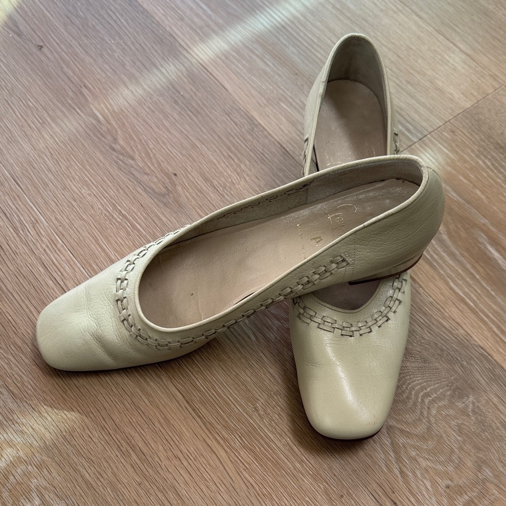 Vintage Gaymode Italian Leather Pumps